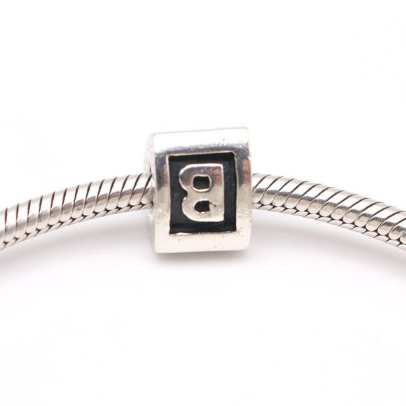 Authentic PANDORA ALPHA Letter Initial "B" Retired Charm- 790323B - Picture 4 of 9